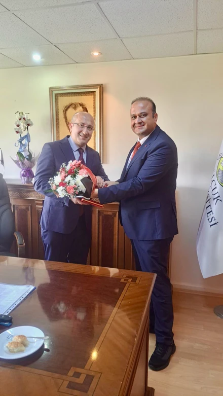 Enstitümüzde Devir Teslim Töreni Gerçekleştirildi